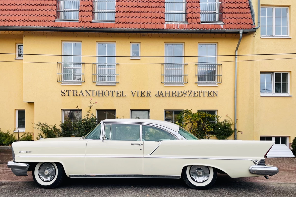 Hochzeitslocation: Mich kann man mieten  - Strandhotel Vier Jahreszeiten Buckow
