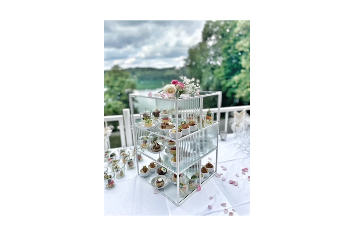 Hochzeitslocation: Strandhotel Vier Jahreszeiten Buckow