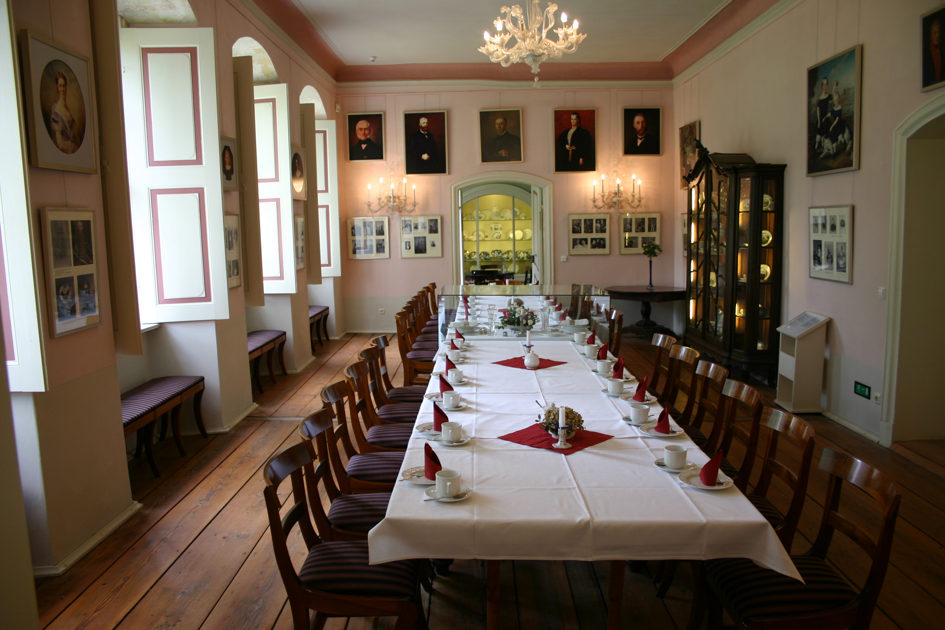 Mariage - Kirche - Allemagne - Esszimmer des Schlossmuseum Wolfshagen. - Schlossmuseum Wolshagen Prignitz