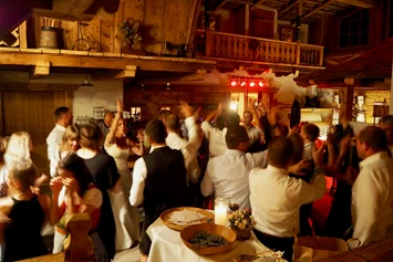 Hochzeit: Partytime - Die Almen - Saalbach Hinterglemm 