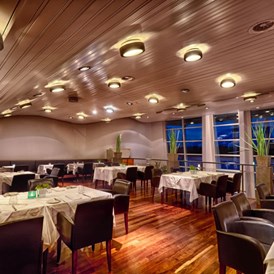 Hochzeit: Galerie bietet Platz für bis zu 50 PAX - Marina Restaurant