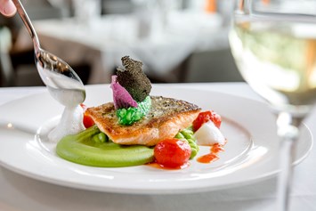 Hochzeit: Genießen Sie die Haubenküche im IMLAUER Sky Restaurant - IMLAUER Hotel Pitter Salzburg