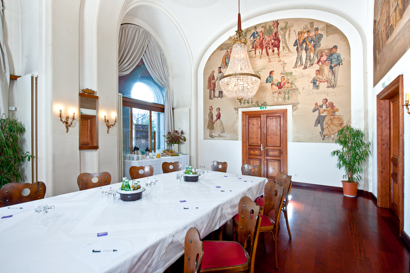 Hochzeit - Wickeltisch - Maria Enzersdorf - Salon Alt Wien - Hotel Regina Wien