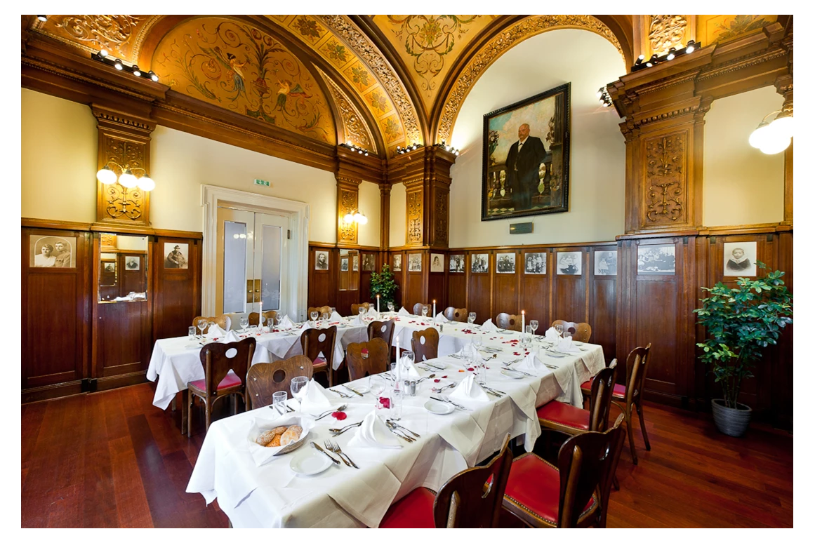 Hochzeit: Salon Makart - Hotel Regina Wien