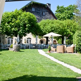 Hochzeit: Der Gastgarten des Schlosswirt zu Anif für freie Trauungen. - ****Hotel Schlosswirt zu Anif