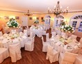 Hochzeit: Biedermeiersaal | für bis zu 80 Personen - ****Hotel Schlosswirt zu Anif