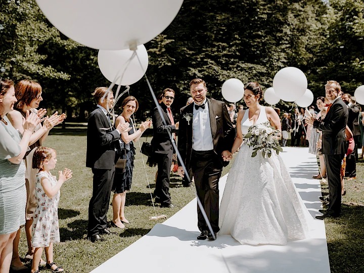 Bruiloft - Salzburgerland -     Traumhochzeit in Salzburg mit stilvoller Dekoration und exklusivem Service - House of fine Catering