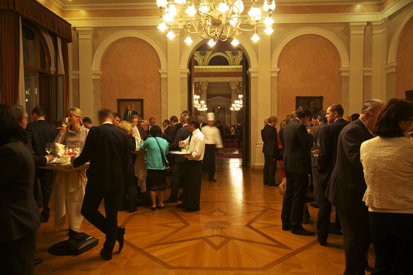 Wiener Börsensäle Informations sur les salles de bal Salle Rouge et salle Marie-Thérèse
