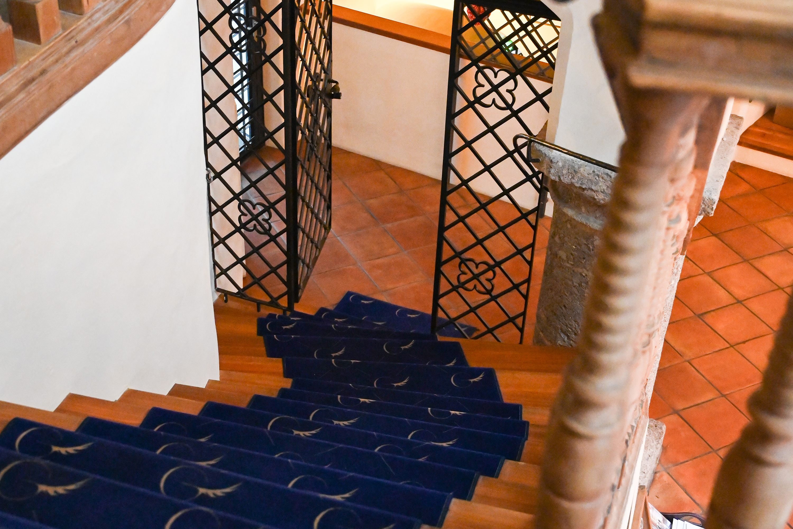 Hochzeit: Historische Architektur und jahrhundertealte Geschichte prägen das Altstadthotel Goldener Engl im Herzen von Hall in Tirol. - Altstadthotel Goldener Engl · Augustiner Keller Hall