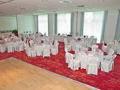 Hochzeit - Höbersdorf - Tanzfläche - ARCOTEL Kaiserwasser Wien