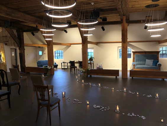 Hochzeitslocation: Location Diele Coronabeispiel - Boutique Hotel Gut Bielenberg