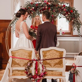 Hochzeit: Standesamt im Salon  - Gartenschloss Herberstein