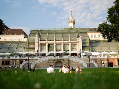Hochzeit: Palmenhaus - Cafe Brasserie Bar