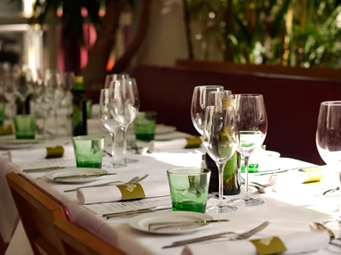 Hochzeit: Palmenhaus - Cafe Brasserie Bar
