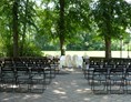 Hochzeit: Trauung im weitläufigen Garten des Kavalierhauses Klessheim - Kavalierhaus Klessheim bei Salzburg