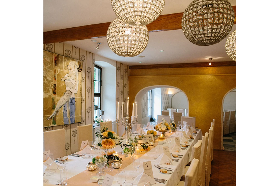 Hochzeit: Feiern Sie Ihre Hochzeit im Schloss Leonstain in Pörtschach am Wörthersee.
Foto © henrywelischweddings.com - Hotel Schloss Leonstain