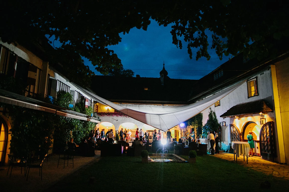 Hochzeit: Feiern Sie Ihre Hochzeit im Schloss Leonstain in Pörtschach am Wörthersee.
Foto © henrywelischweddings.com - Hotel Schloss Leonstain