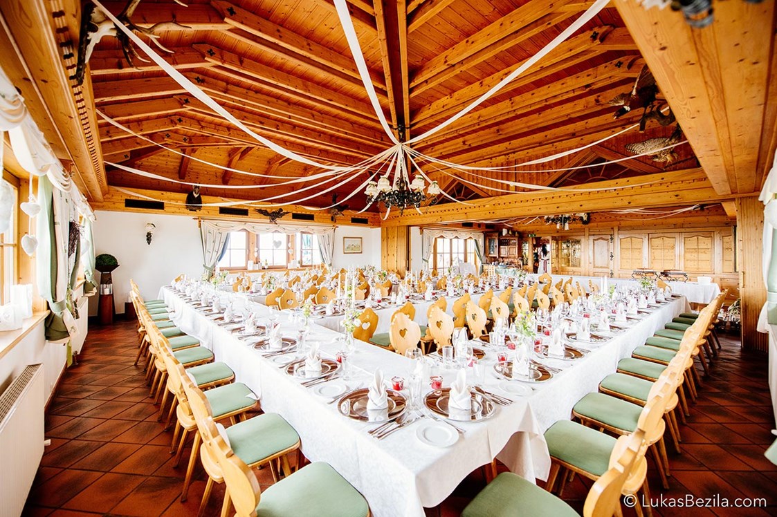 Hochzeit: Vintage Hochzeitstafel für 100 Personen - Gipfelhaus Magdalensberg