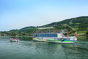 Hochzeit: Bootsflotte - Mondsee Schifffahrt Hemetsberger