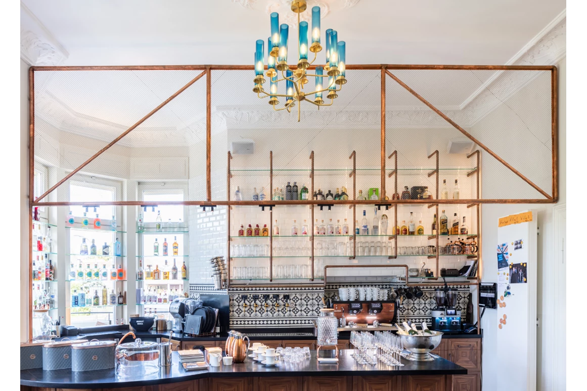 Hochzeit: hôtel villa raab | Bar tante mathilde Restaurant - hôtel villa raab