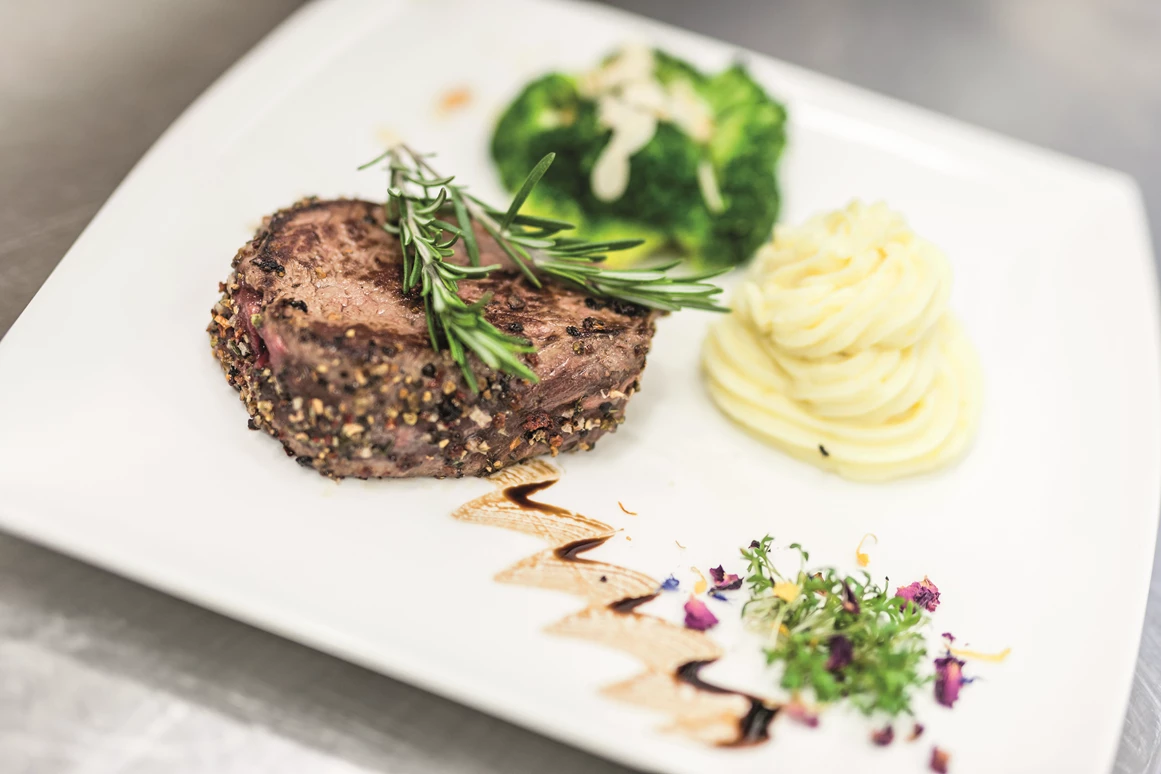 Hochzeitslocation: Steak Spezialitäten - Hotel Raffel