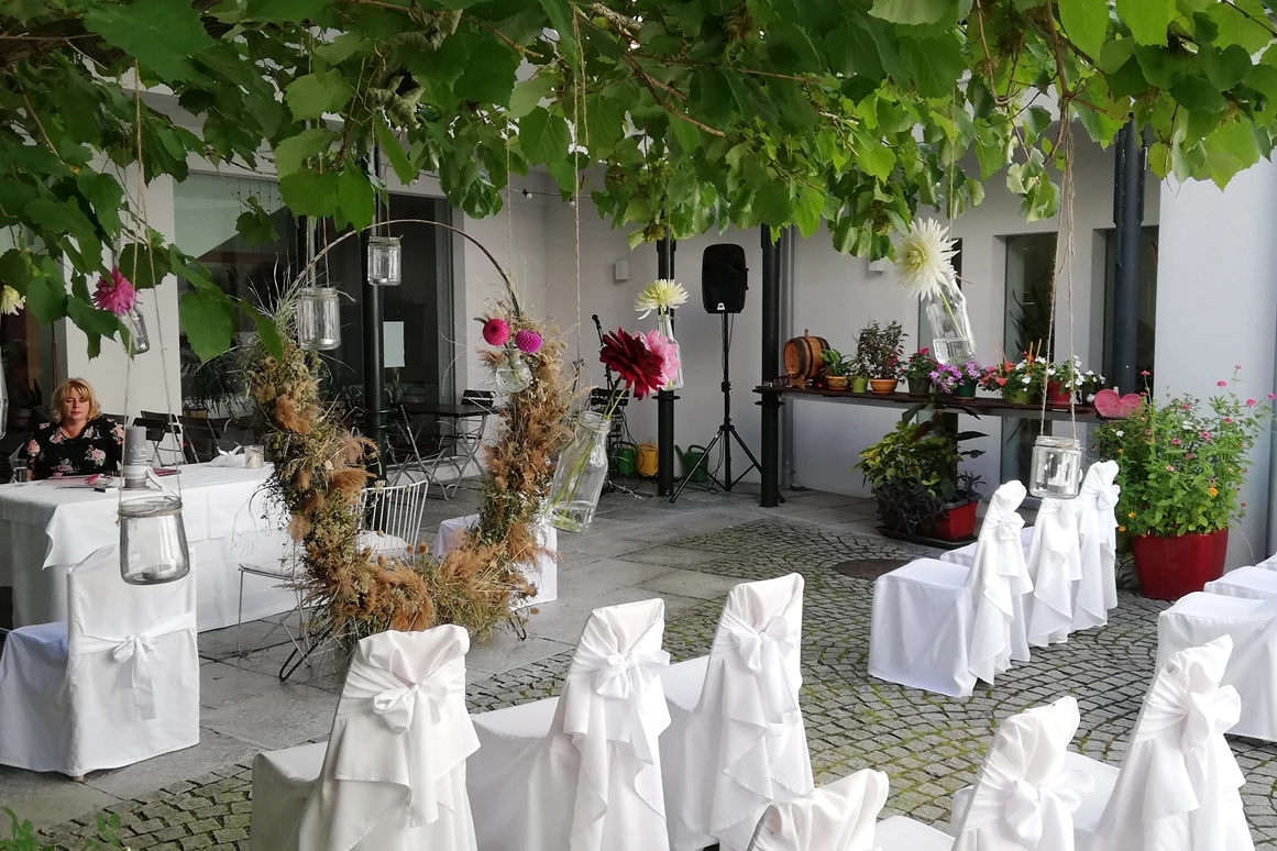 Hochzeitslocation: Innenhof - Bauermühle Mattersburg