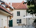 Hochzeit: Innenhof - Kaiser's Hof