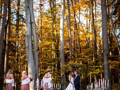 Hochzeit - Parkplatz: Busparkplatz - Passail - Hotel Liebmann Hochzeit im Wald - Hotel Liebmann