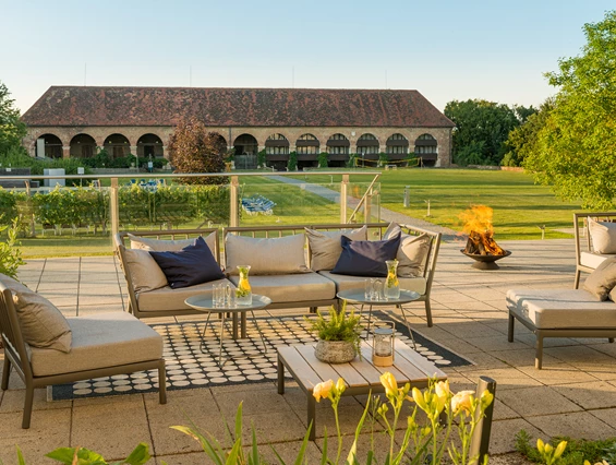Hochzeitslocation: Hotel SCHLOSS SEGGAU - SchlossTavernen Terrasse - Hotel SCHLOSS SEGGAU