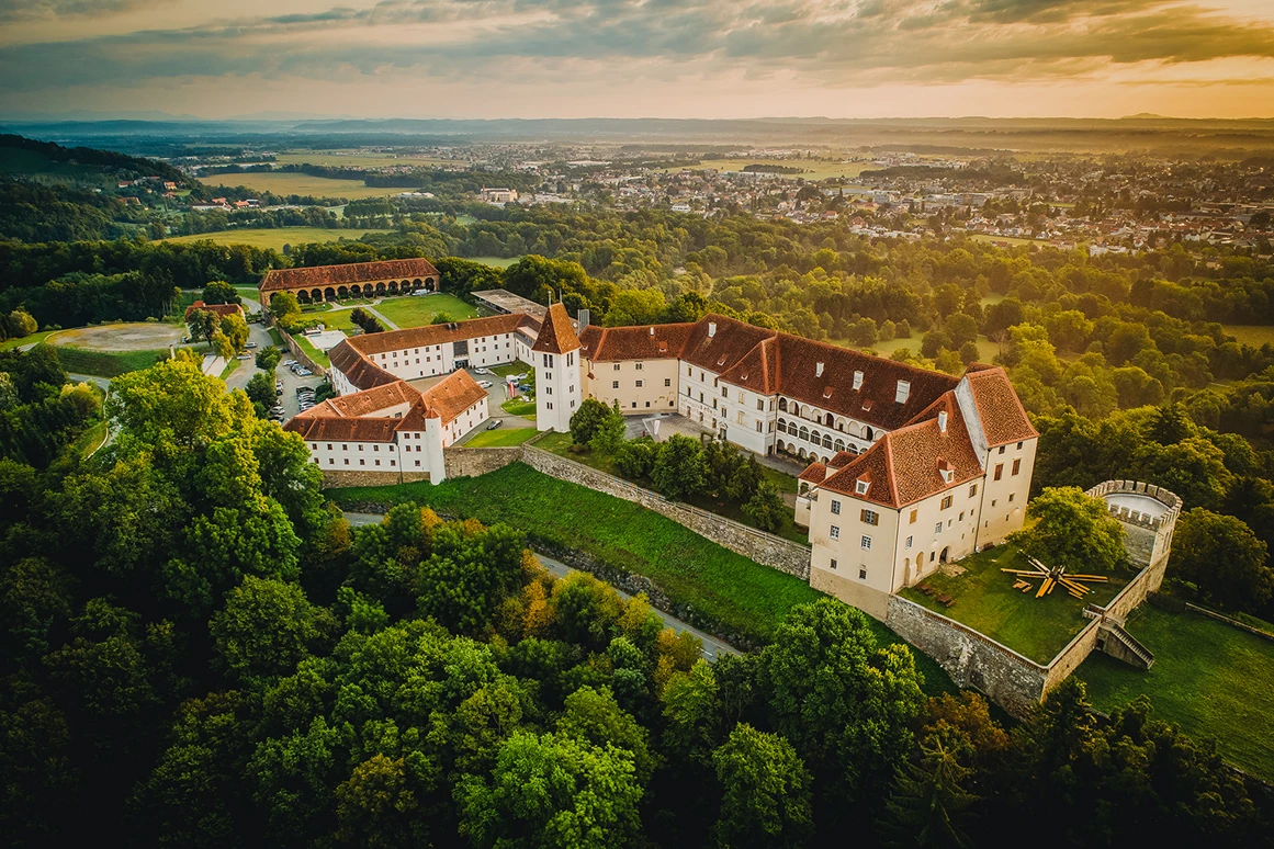 Hochzeitslocation: Hotel SCHLOSS SEGGAU
