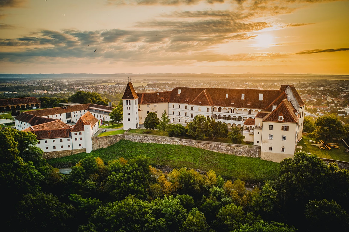 Hochzeitslocation: Hotel SCHLOSS SEGGAU