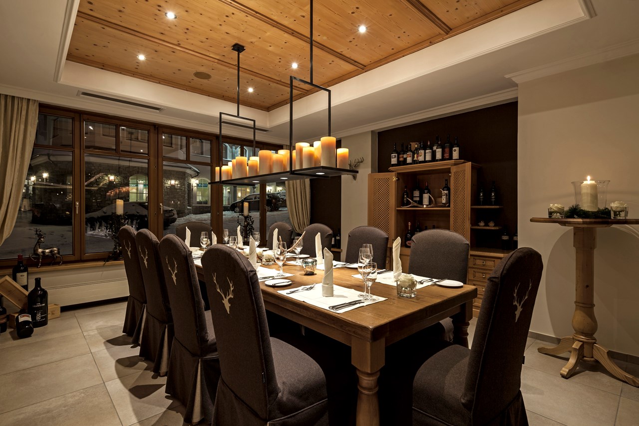 Hotel Panorama Obertauern Informations sur les salles de bal Bar à vin