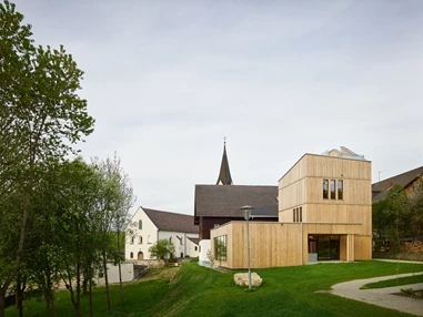 Hochzeit: Foto: Kurt Hörbst, Außenansicht Green Belt Center  - Green Belt Center