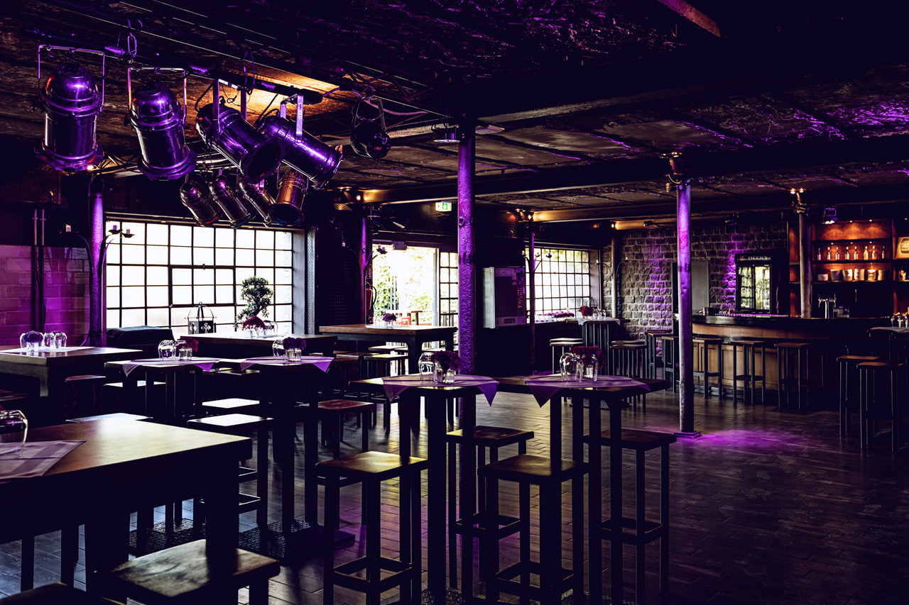 DIE HALLE Tor 2 Informazioni sulle sale da ballo bistro