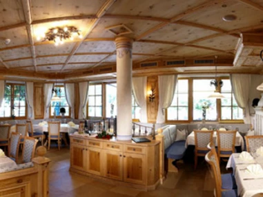Hochzeitslocation: Innen Restaurant Gasthof Hotel Grünauerhof - Gasthof Hotel Grünauerhof