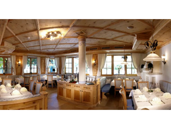 Hochzeitslocation: Innen Restaurant Gasthof Hotel Grünauerhof - Gasthof Hotel Grünauerhof