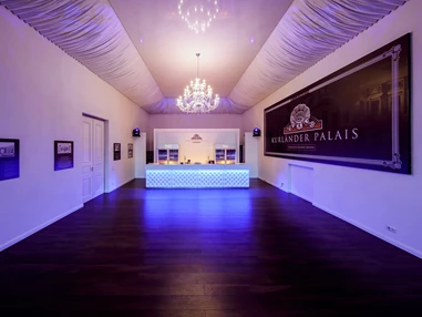 Hochzeitslocation: Kurländer Palais