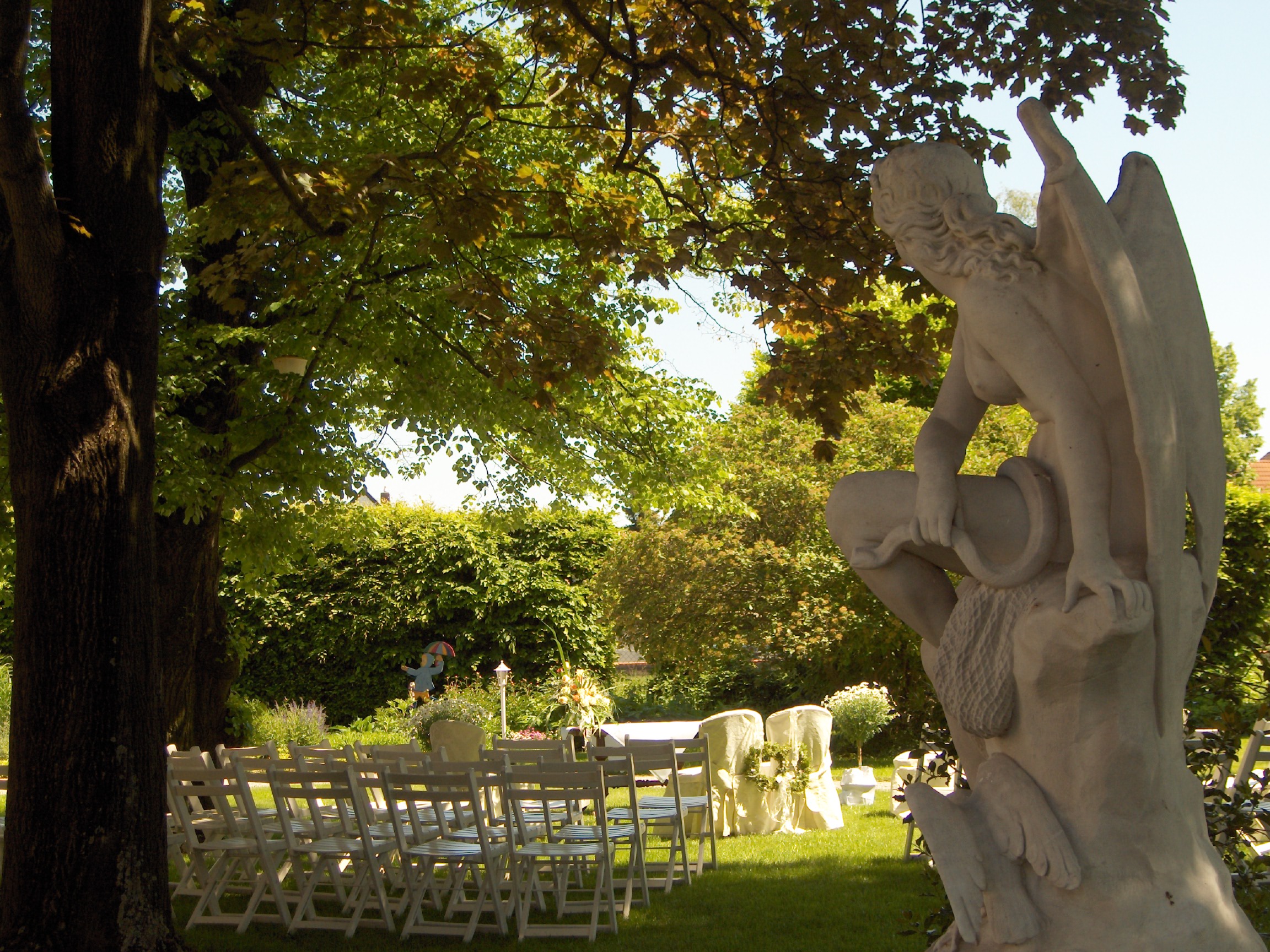 Hochzeitslocation: Parkhotel Bilm**** im Glück am Stadtrand Hannovers