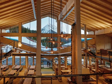 Hochzeitslocation: Lumberjack Bio Bergrestaurant