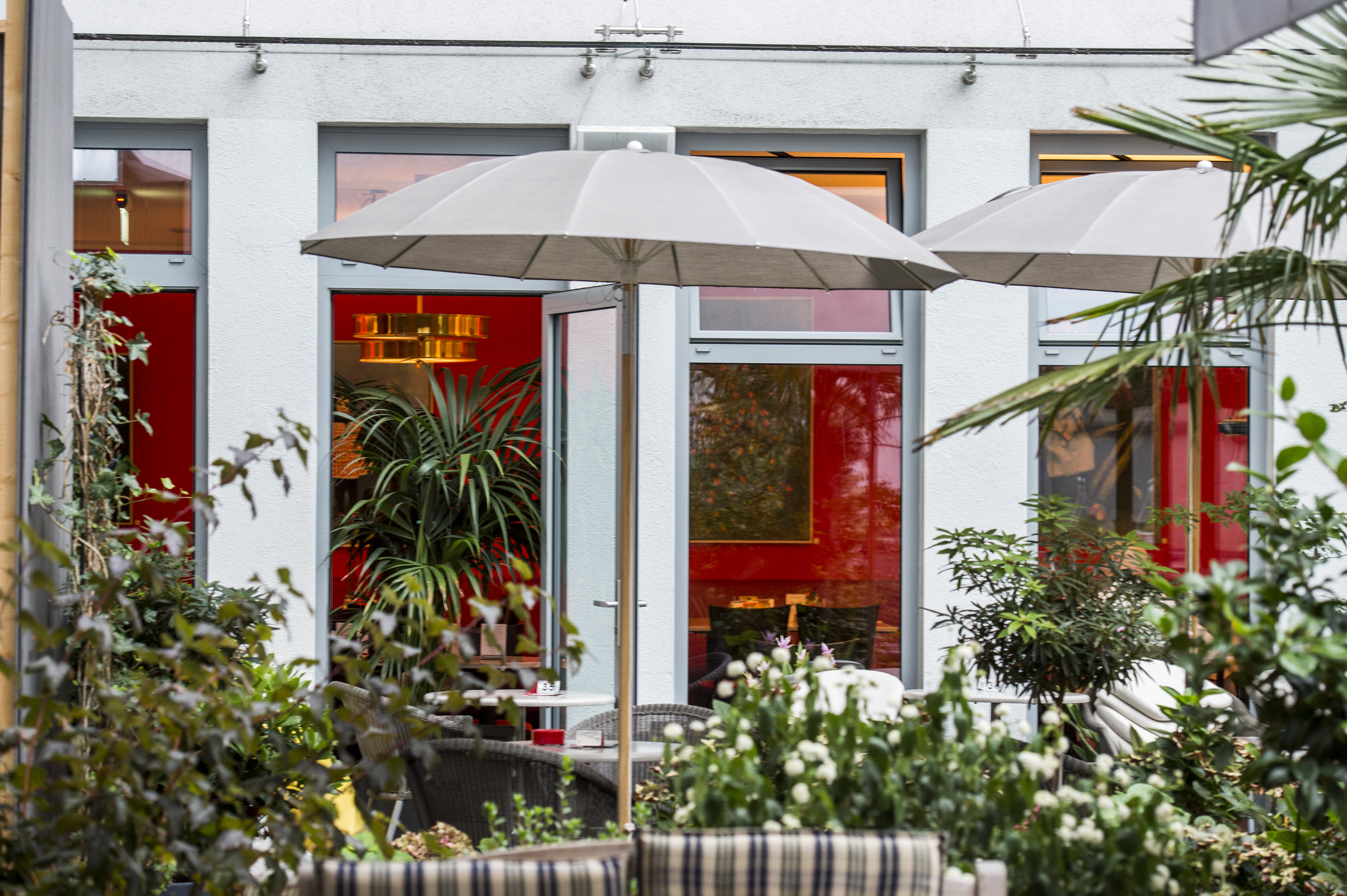 Mariage - Kirche - Allemagne - Grosse und grüne Gartenterrasse - Kaffeehaus Mila