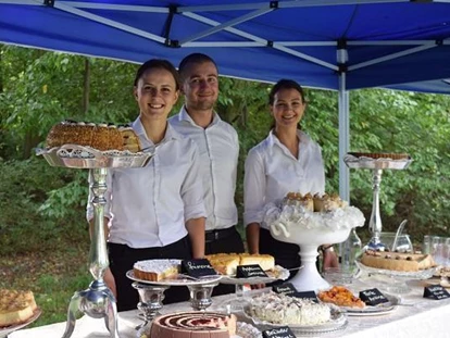 Mariage - Nuthe-Urstromtal - Unsere fleißigen Servicekräfte - Schloss Stülpe