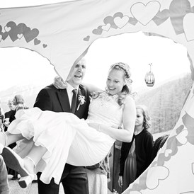 Hochzeit: Hochzeitslocation in Sölden mit Übernachtung in den Bergen - Panorama Alm Sölden