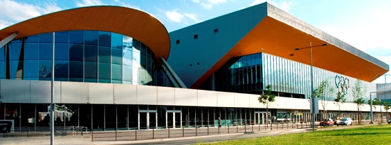 Hochzeit: Sport- und Veranstaltungszentrum Olympiaworld GmbH