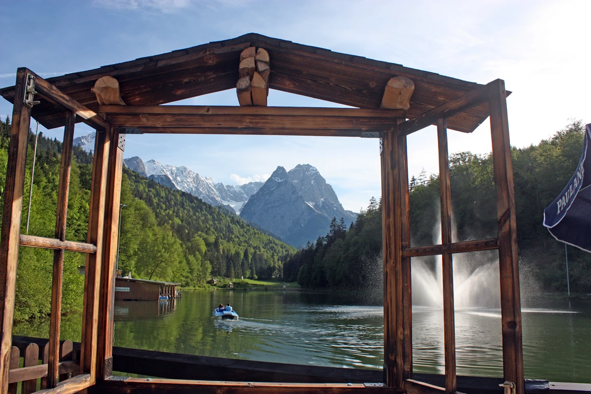 Hochzeitslocation: Beste Aussichten für Ihren schönsten Tag im Leben am Riessersee in Garmisch-Partenkirchen - Riessersee Hotel Garmisch-Partenkirchen