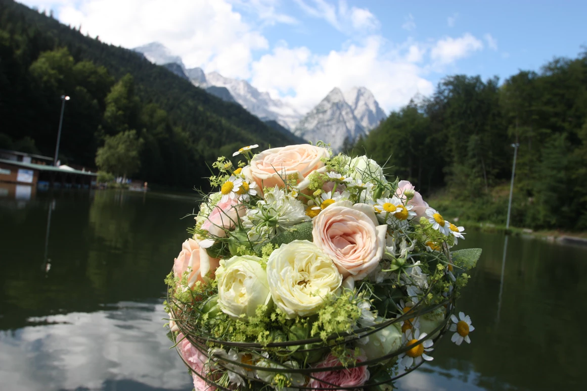 Hochzeitslocation: Hochzeit am See in den Bergen von Garmisch-Partenkirchen - Riessersee Hotel Garmisch-Partenkirchen