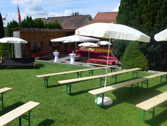 Hochzeit: Dorfalm