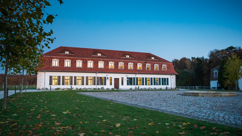 Gut Sarnow - Ihre Hochzeitslocation Information about the banquet halls manor