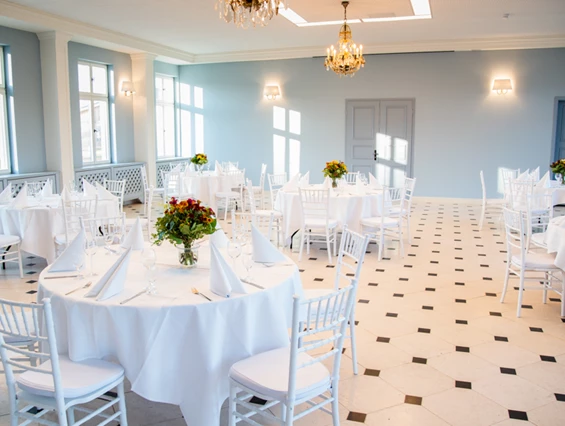 Hochzeitslocation: Festsaal - Gut Sarnow - Ihre Hochzeitslocation