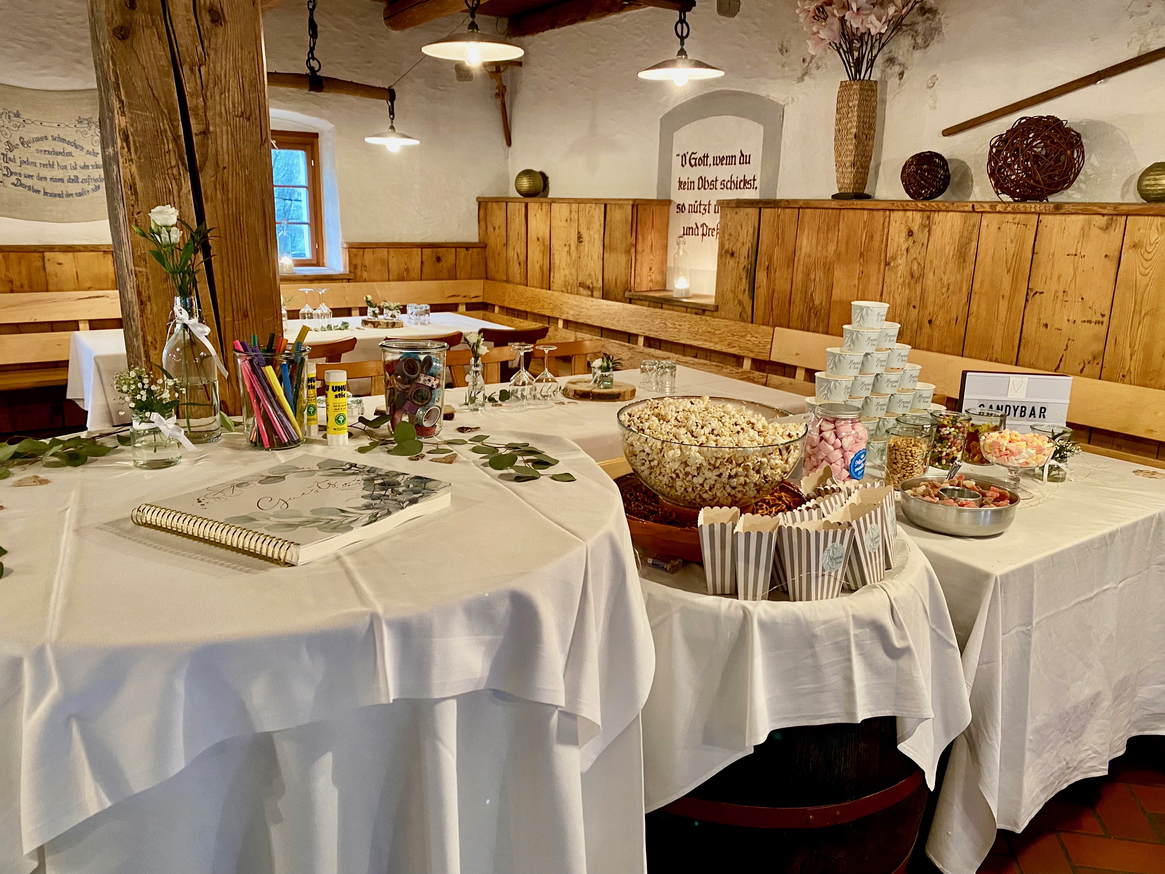 Presshaus beim Freiseder am Pöstlingberg  Information about the banquet halls Press House Below