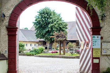 Hochzeit: Alter Heuspeicher - Hofgut Petersau